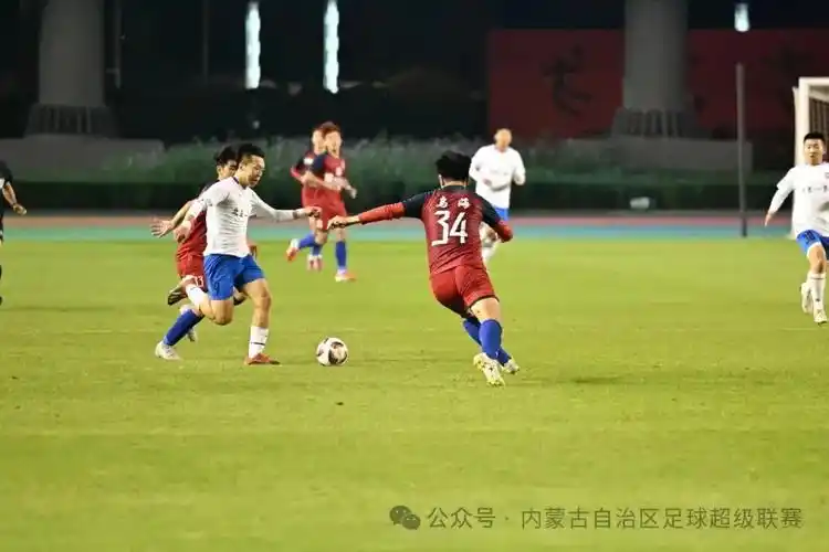 荷兰甲级联赛：埃因霍温 VS 阿贾克斯